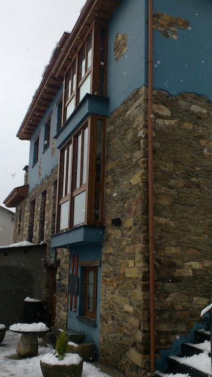 Hotel Rural El Torneiro Villayon Luaran gambar