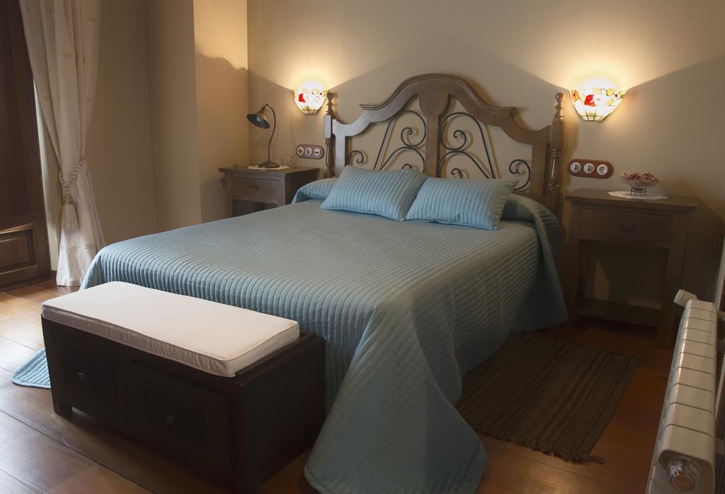 Hotel Rural El Torneiro Villayon Luaran gambar